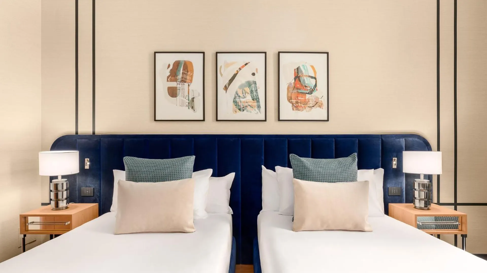 Room Mate Collection Mia, Rome Colosseum Hotel
